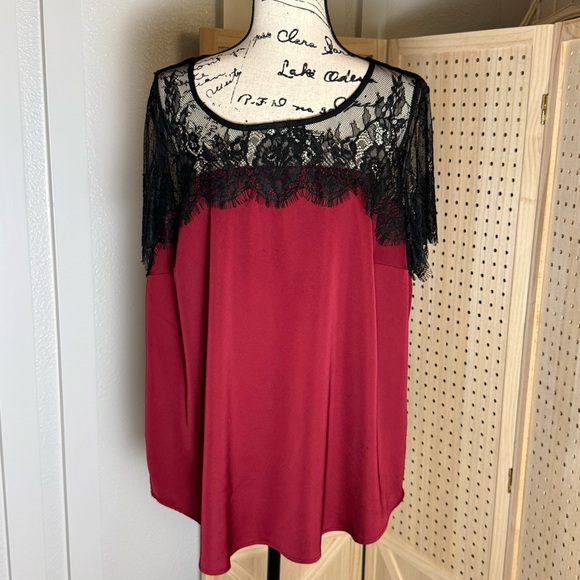Torrid Burgundy Lace Yoke Blouse Size 2 plus romantic sheer black lace - Picture 2 of 9